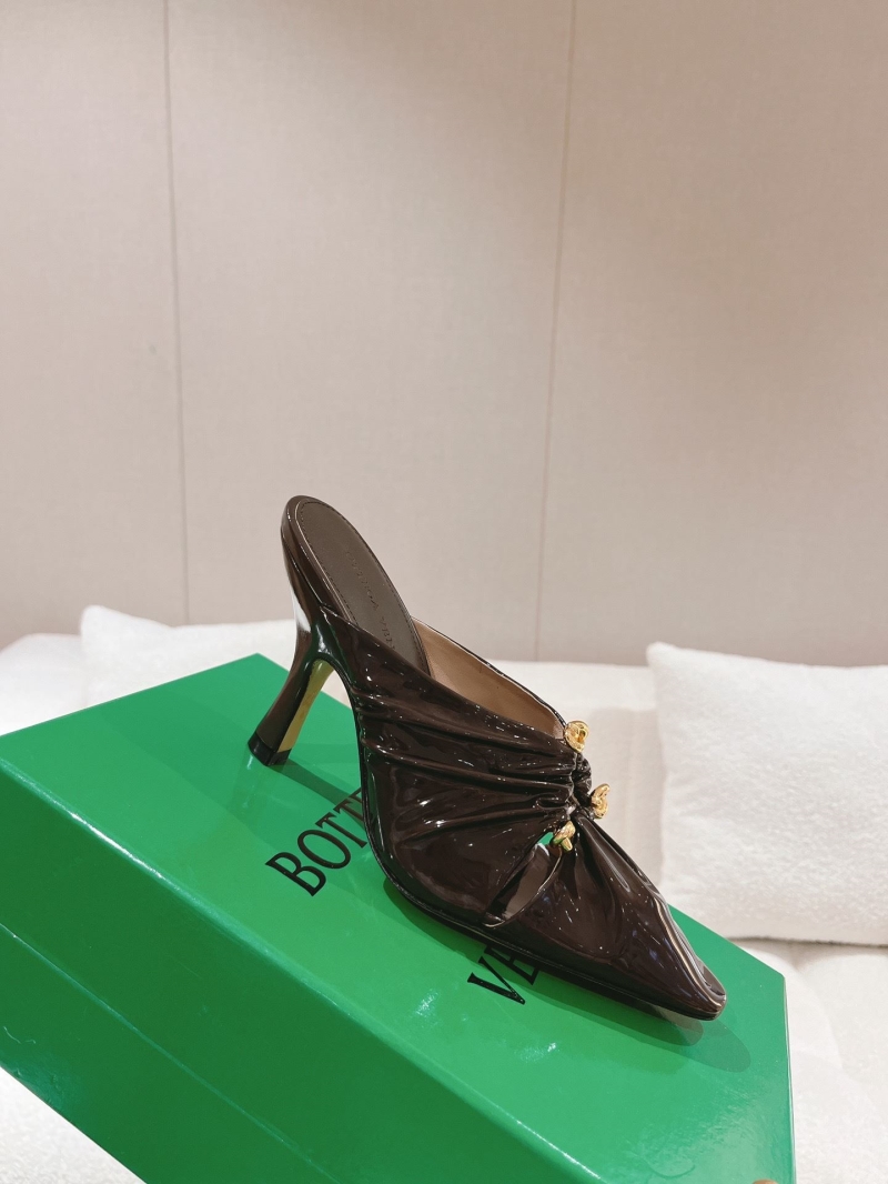 Bottega Veneta flat shoes